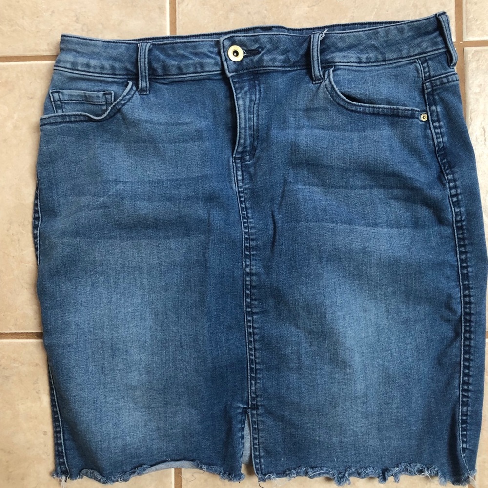 Tommy Hilfiger mini skirt